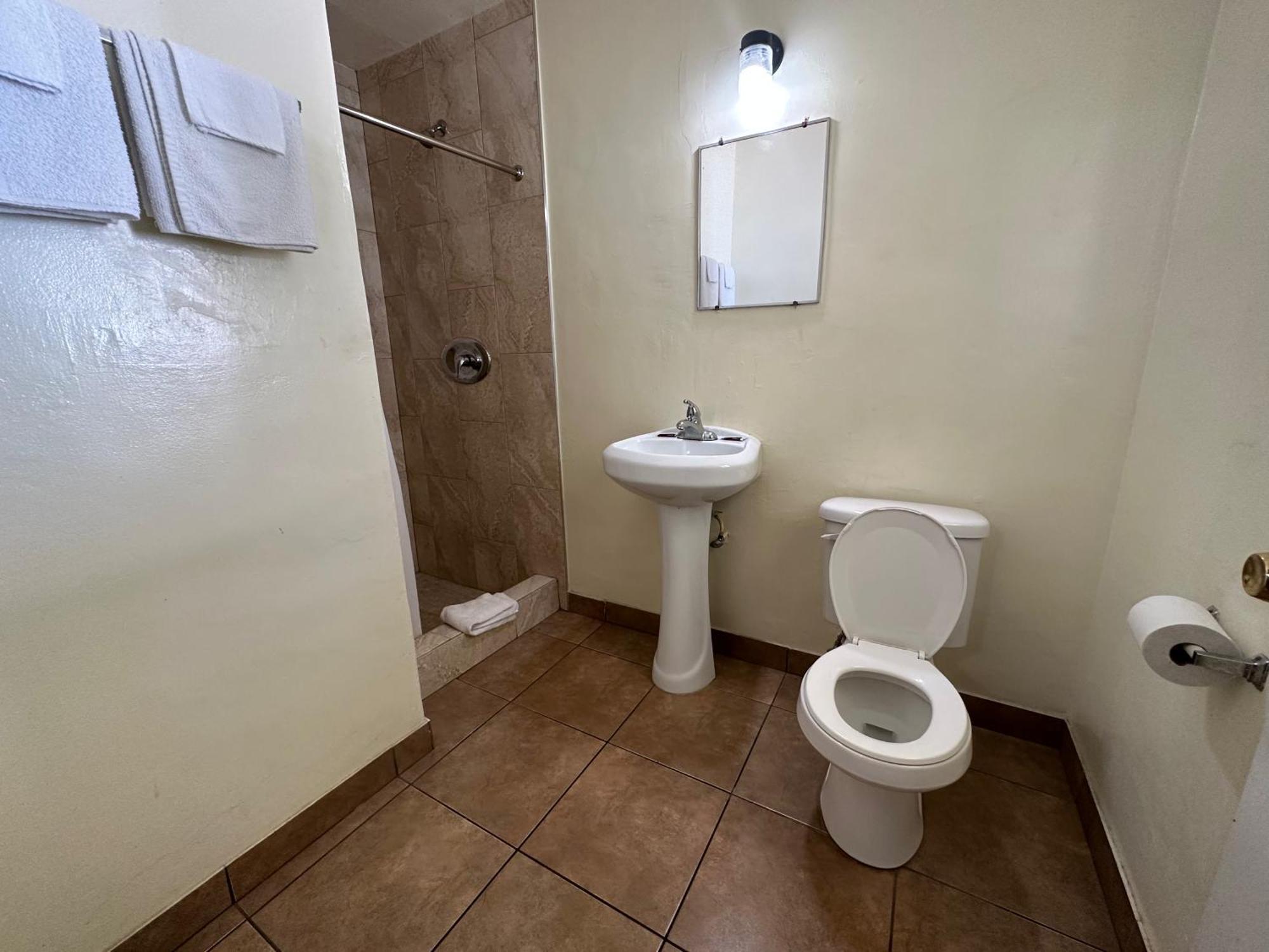 Kentucky Motel Bradenton Bagian luar foto